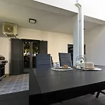 In Sv. Filip I Jakov 44164 Apartman *