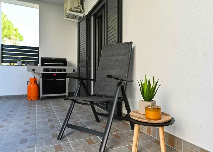 In Sv. Filip I Jakov 44164 Apartment Sveti Filip i Jakov
